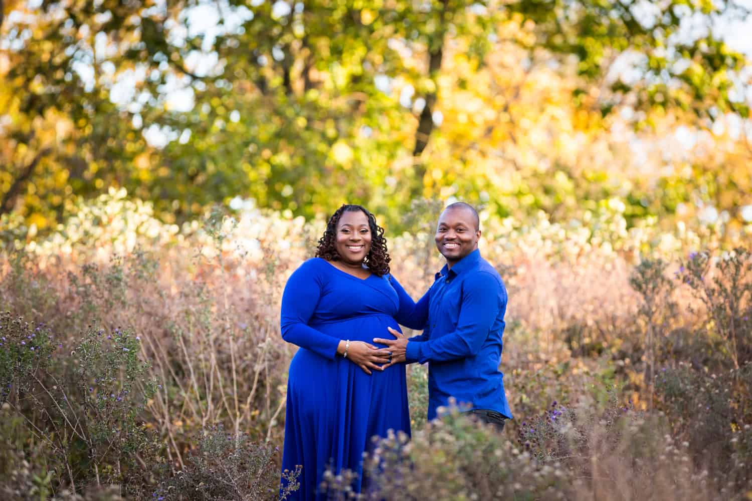 creative pregnancy photography couples