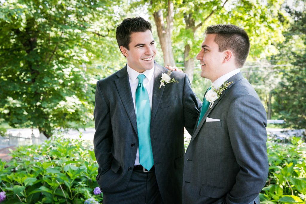 Groom and best man at a Round Hill House wedding