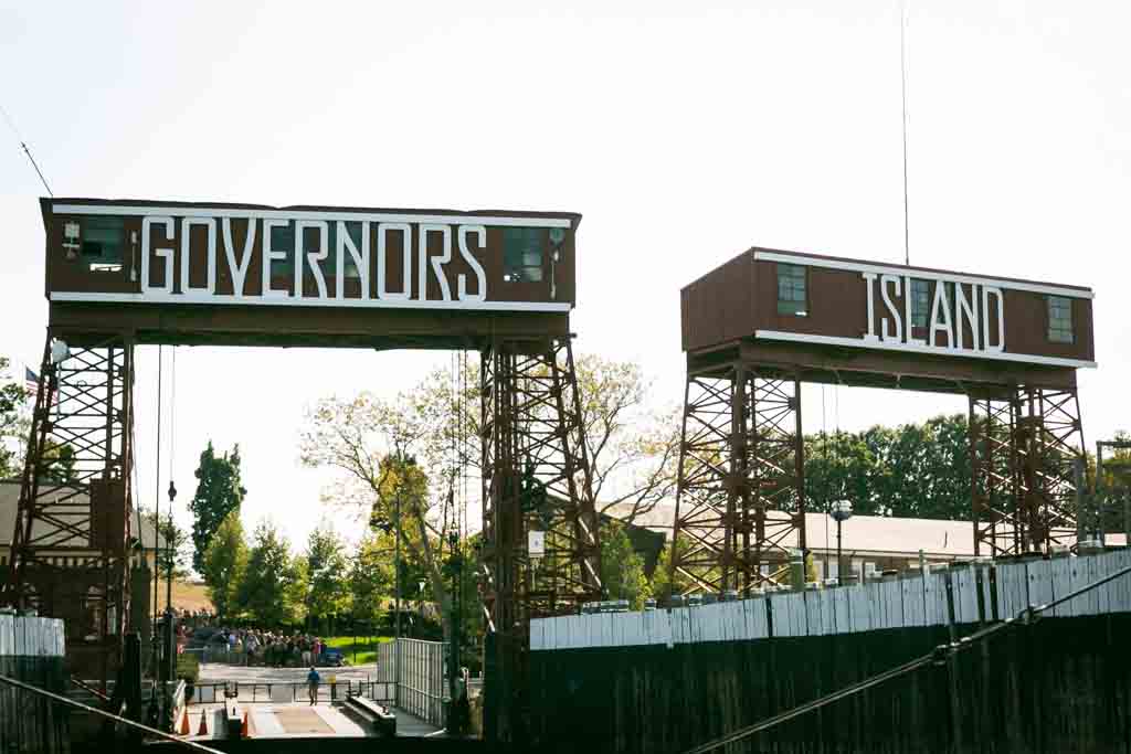 Governors Island engagement photo