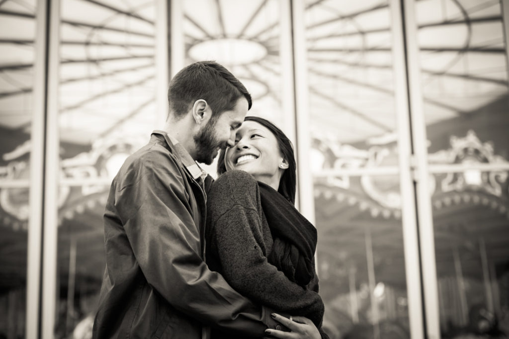 DUMBO engagement photographer, Kelly Williams, captures a couple in love