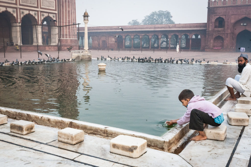 India street photography featuring the Jama Masjid 