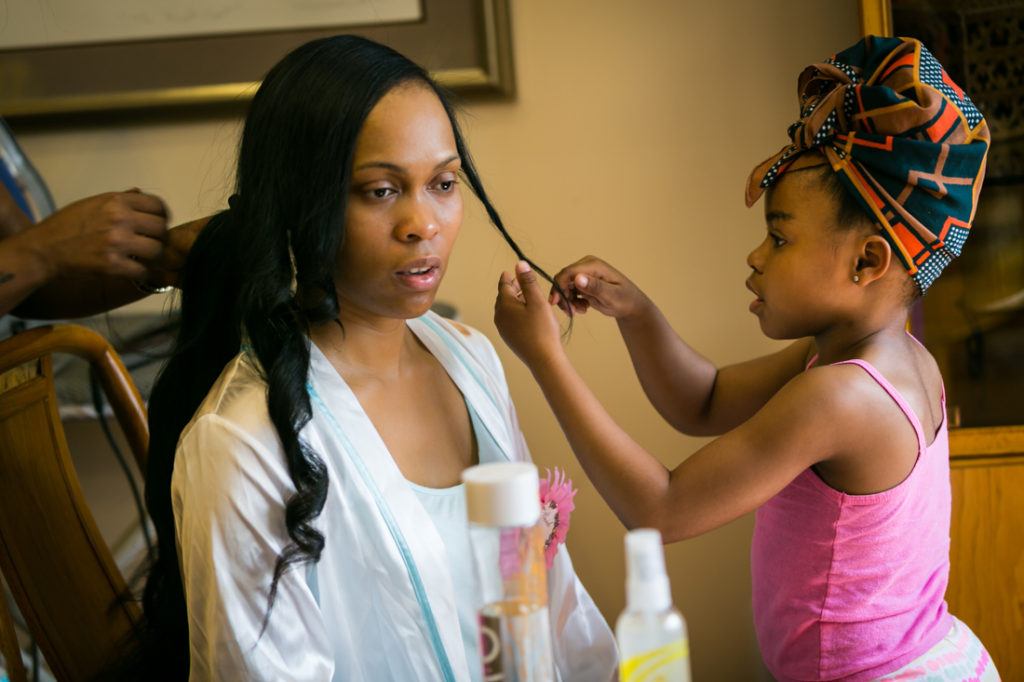 Mother and daughter getting ready for a Glen Terrace wedding