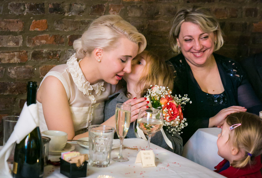 Bride and guests at a Scottadito wedding