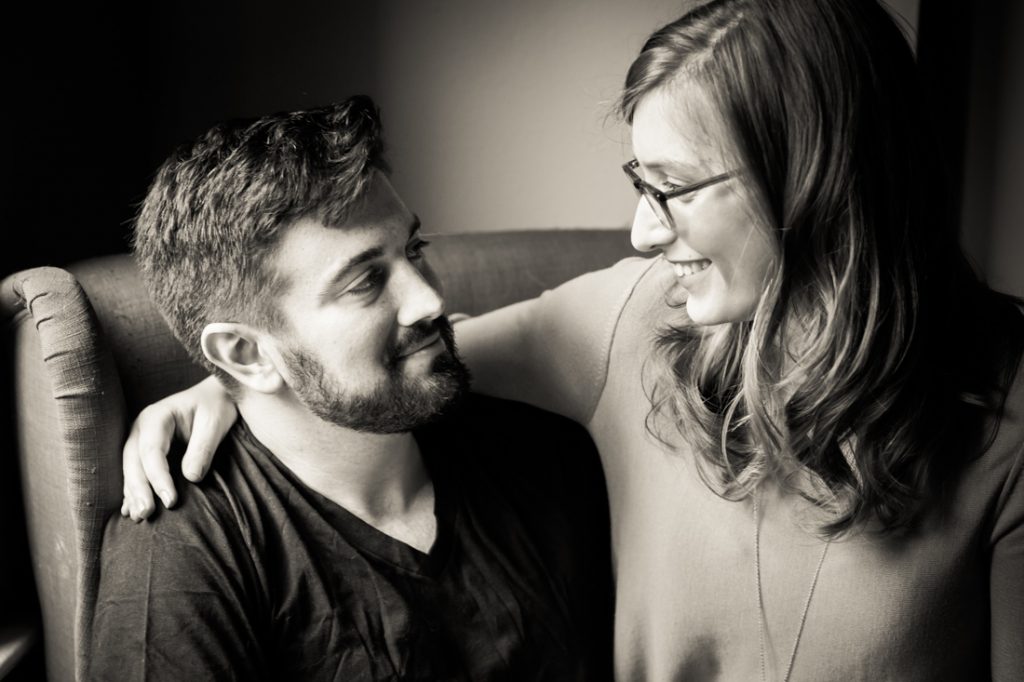 Couple at a Fort Tryon Park engagement portrait