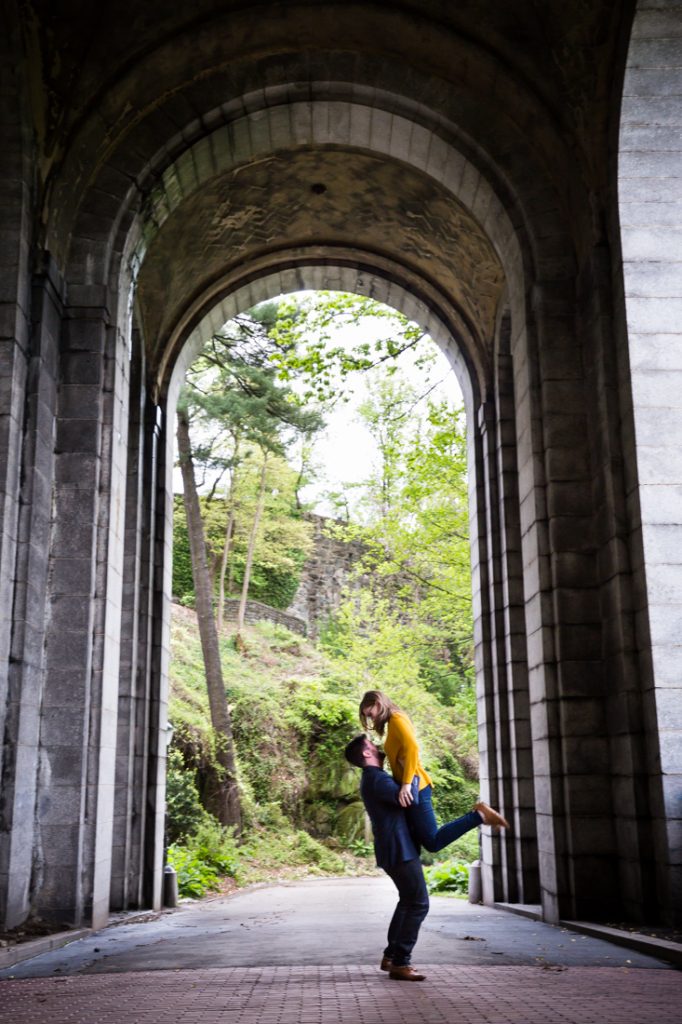 Couple at a Fort Tryon Park engagement portrait