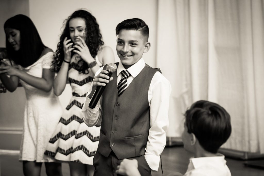 Toasts by bar mitzvah photographer, Kelly Williams