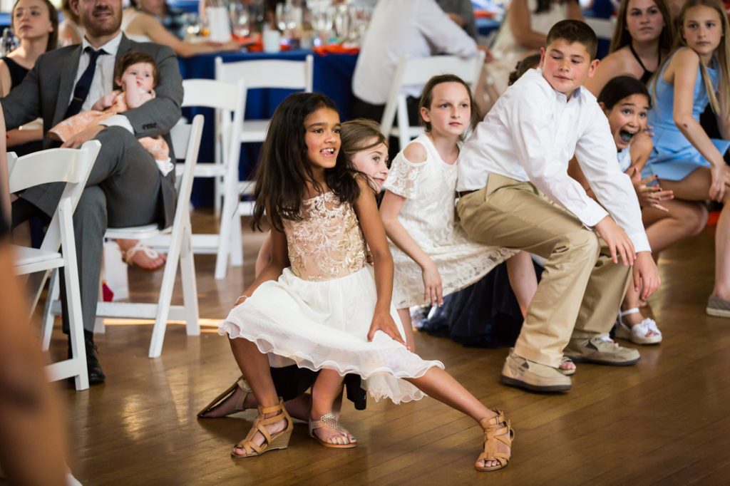 Kids playing games by bar mitzvah photographer, Kelly Williams