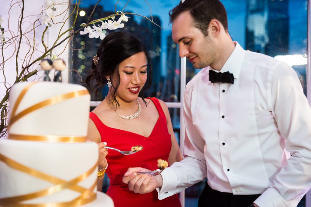 Cake cutting at a Maritime Parc wedding