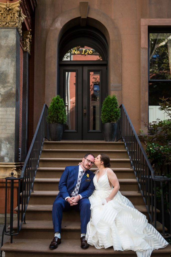 Bride and groom portraits before a Brooklyn Historical Society wedding