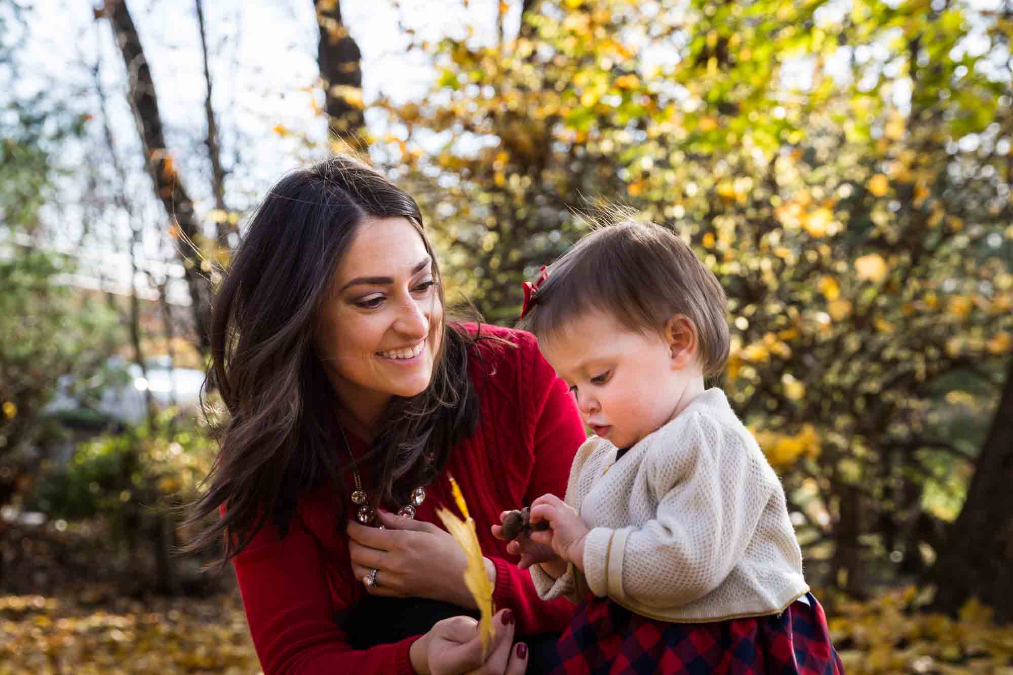 Mother and daughter for article on how to get your kids to look into the camera