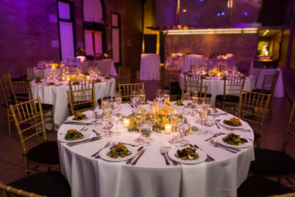 Tablescapes and place settings at Bronx Zoo wedding