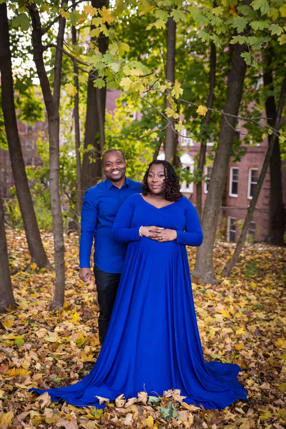 African American expecting couple for an article on maternity photo shoot ideas