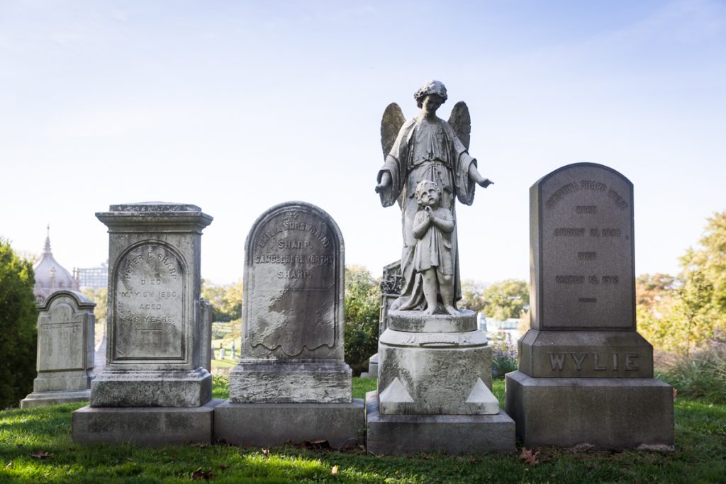 Four graves at Green-Wood Cemetery