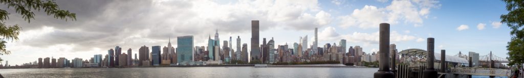 Panoramic view of NYC skyline from Gantry Plaza State Park