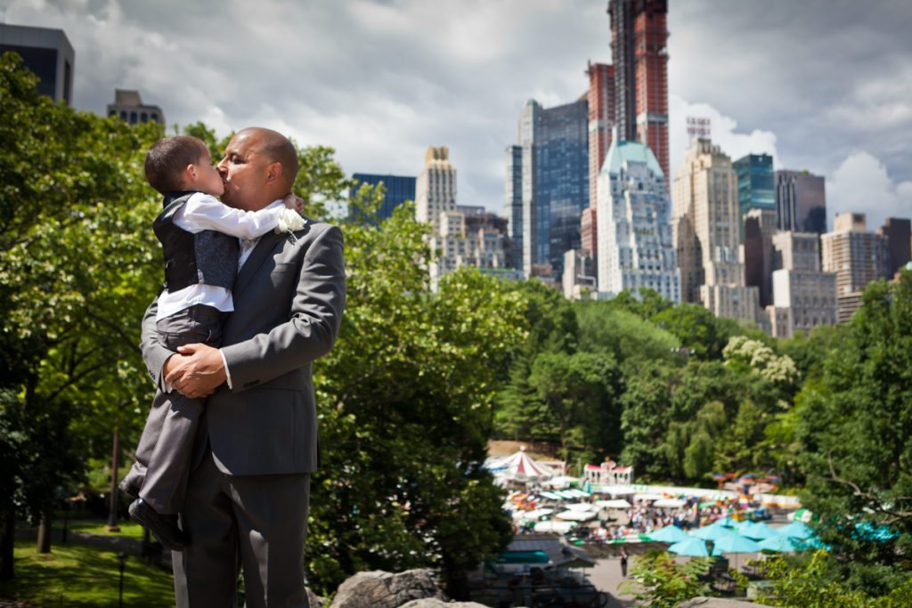 Brian and Niki's Central Park wedding photos by NYC wedding photojournalist, Kelly Williams