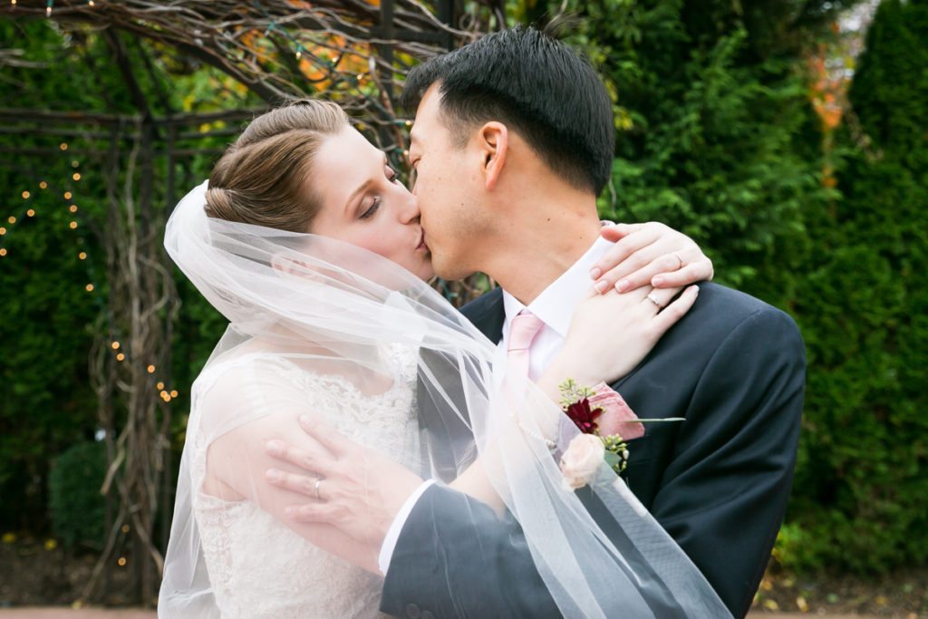 Portrait of the bride and groom, by Douglaston Manor wedding photographer, Kelly Williams