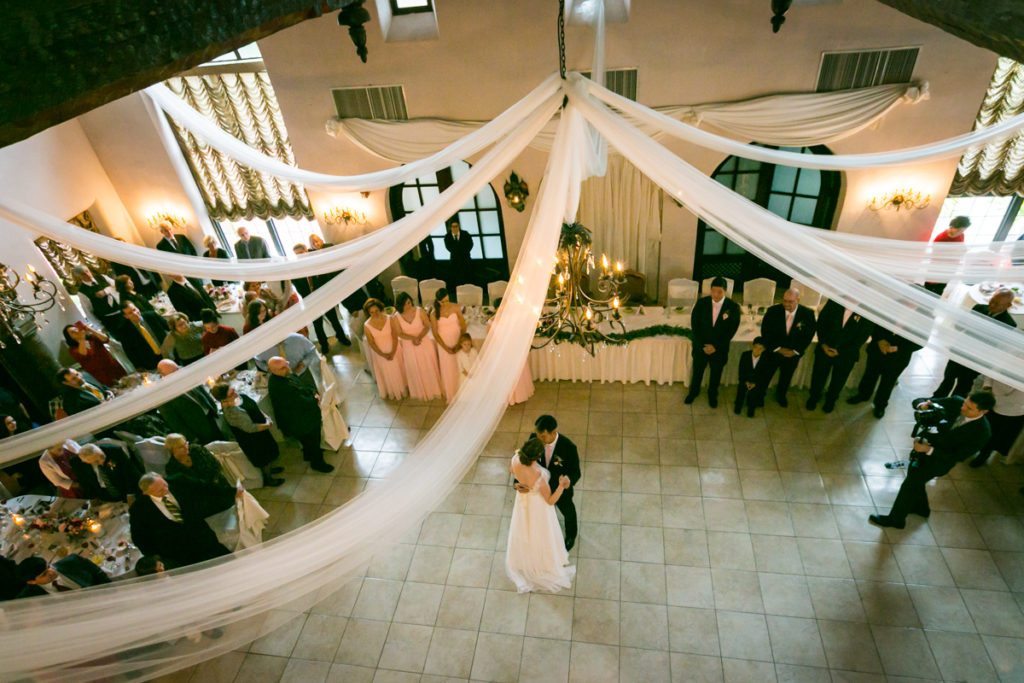 First dance photos, by Douglaston Manor wedding photographer, Kelly Williams