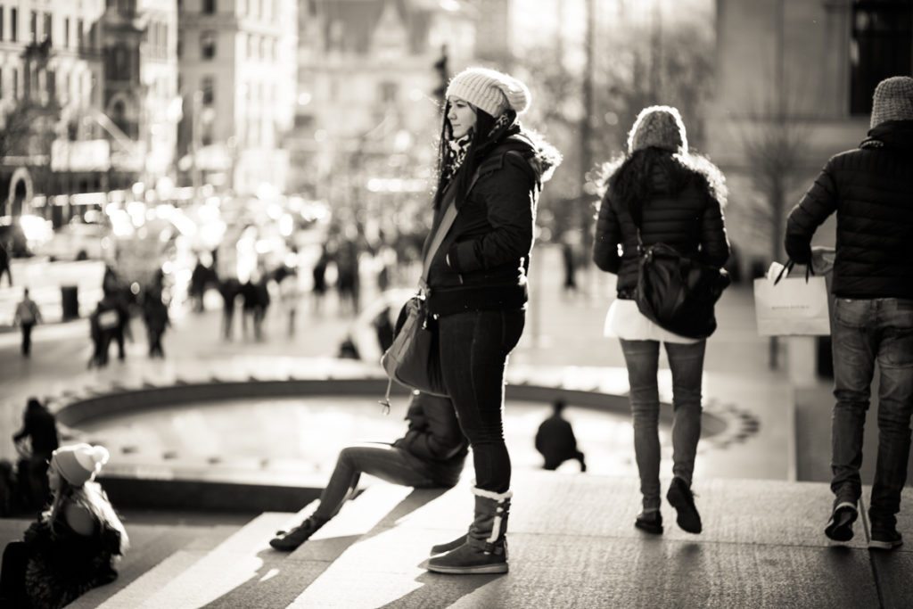 Candid shot on the streets of Manhattan, by NYC street photographer, Kelly Williams