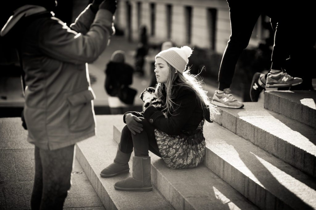 Candid shot on the streets of Manhattan, by NYC street photographer, Kelly Williams