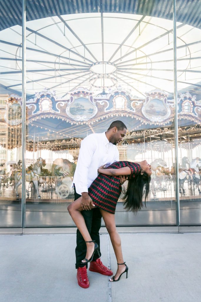 Brooklyn Bridge Park engagement photos by Brooklyn engagement photographer, Kelly Williams