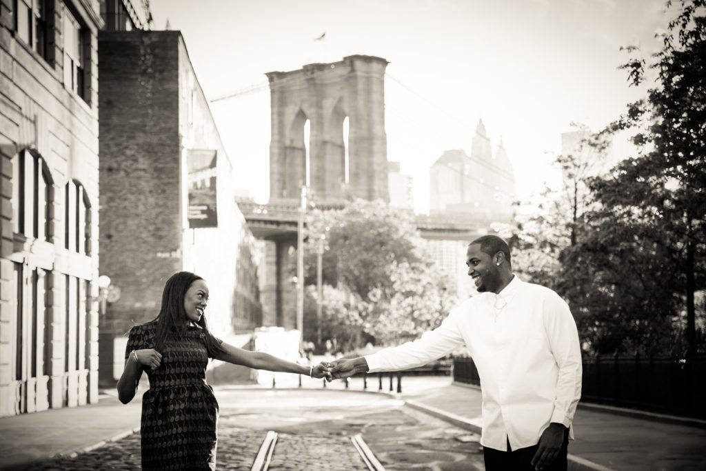 Brooklyn Bridge Park engagement photos by Brooklyn engagement photographer, Kelly Williams