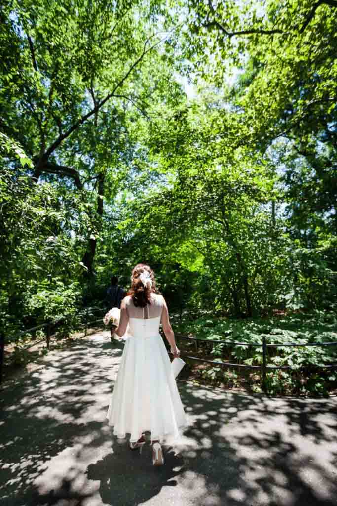 Ladies Pavilion wedding ceremony by NYC wedding photojournalist, Kelly Williams