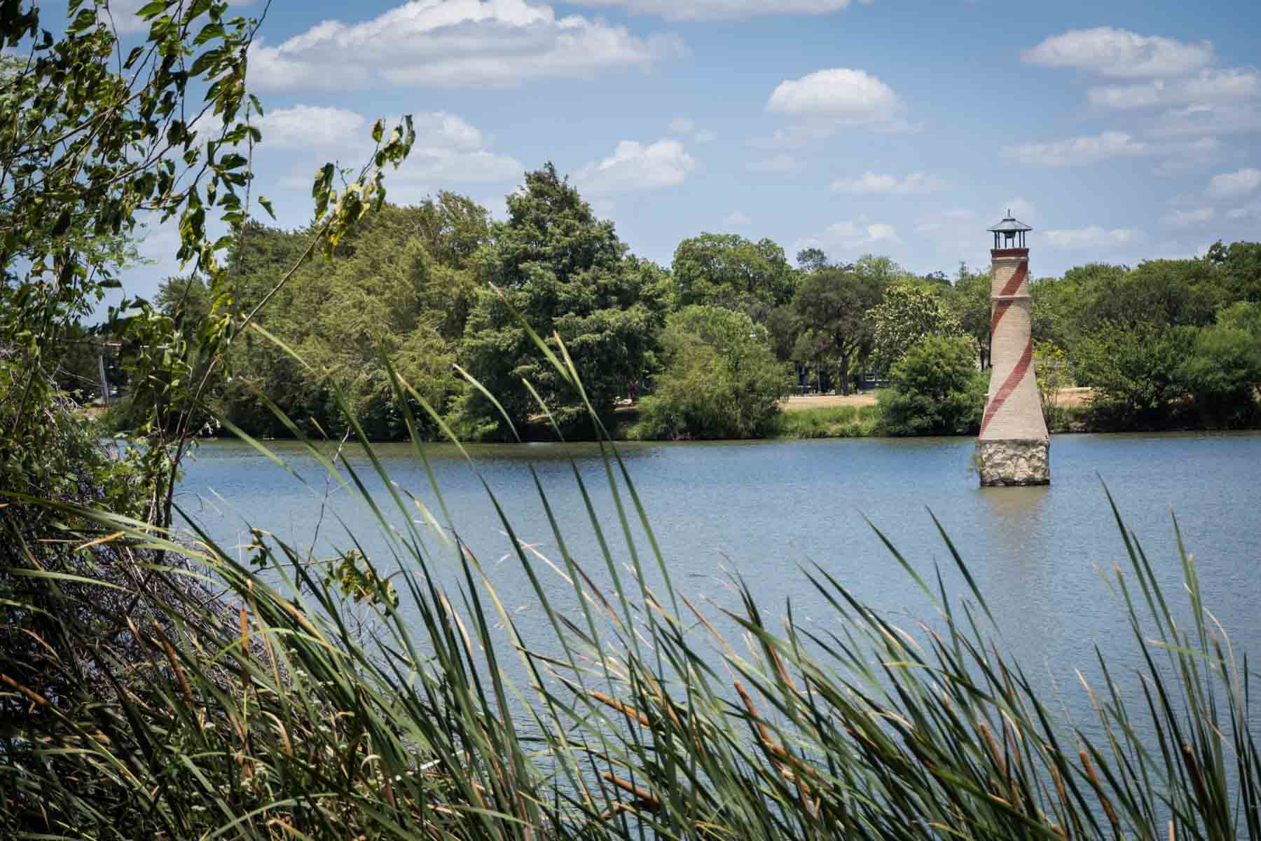 Lighthouse in Woodlawn Lake for an article on the best San Antonio parks for family portraits