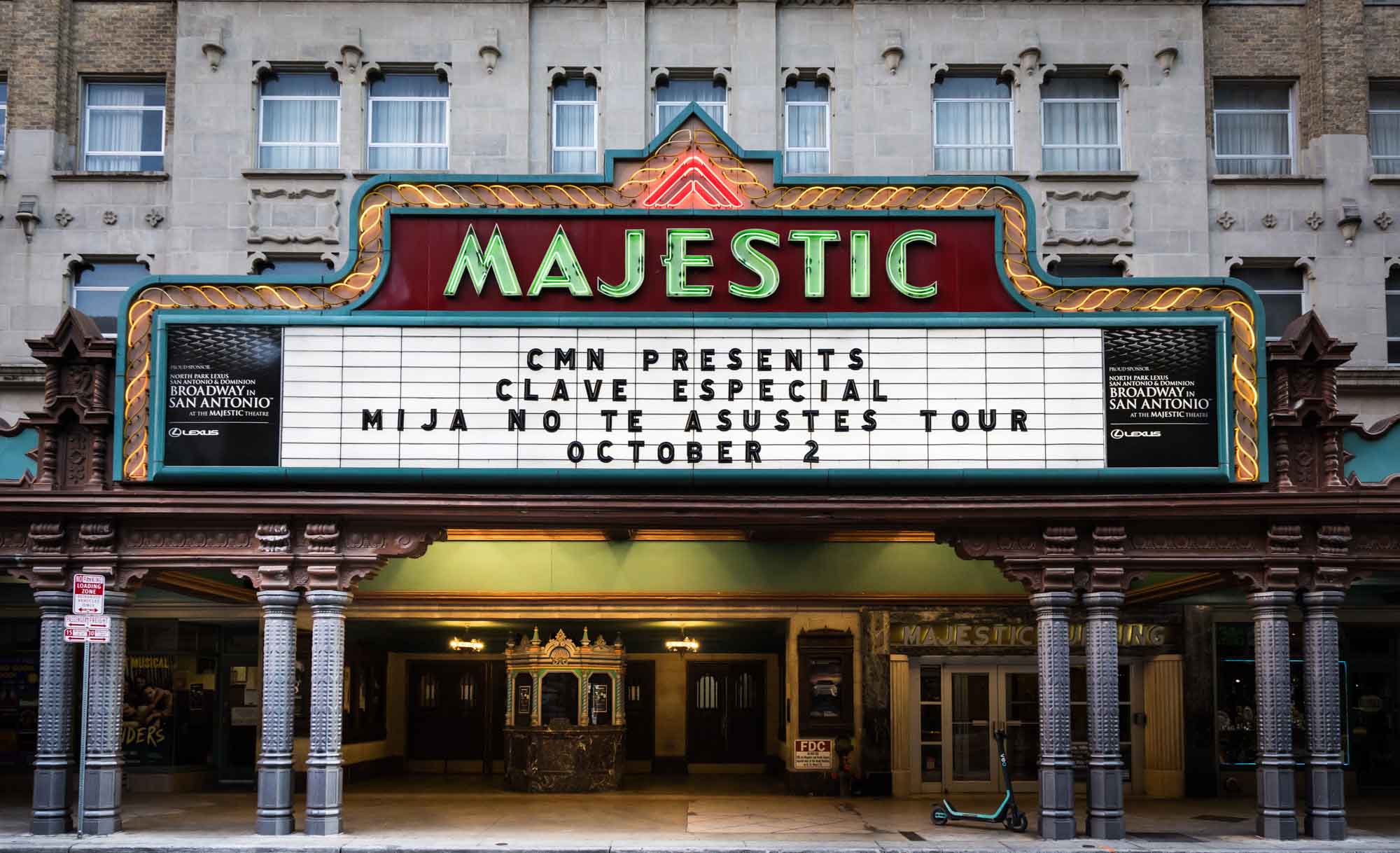 Entrance to Majestic Theatre in downtown San Antonio