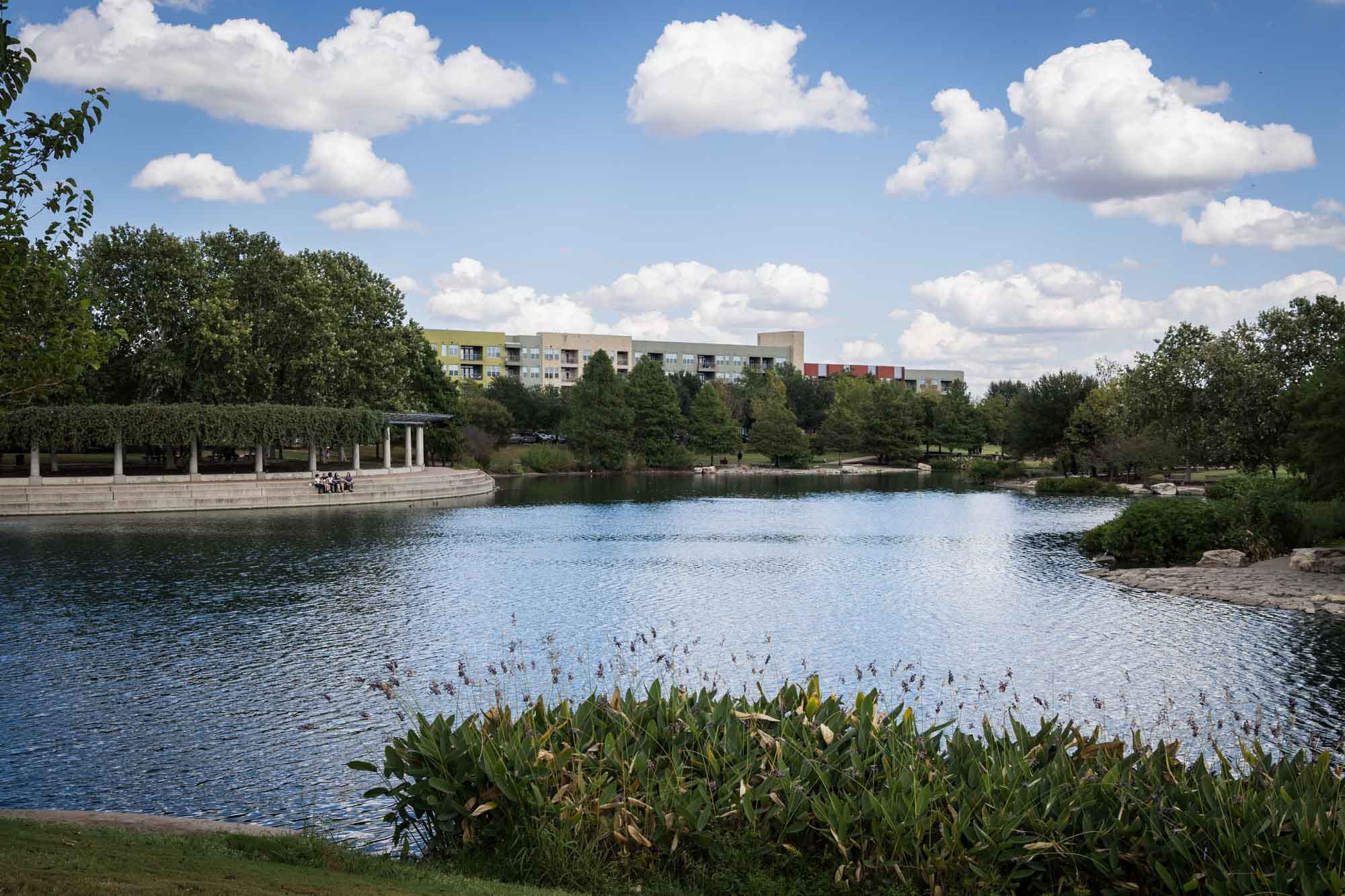 Lake surrounded by trees at Mueller Lake Park