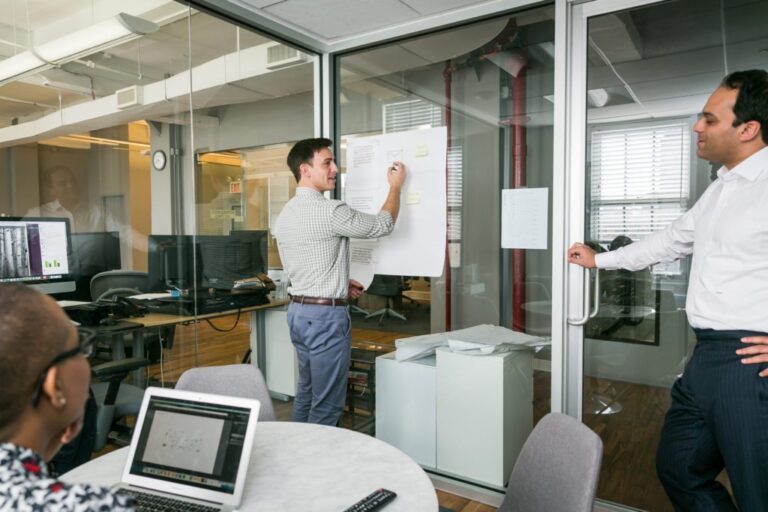 Office Portrait Tips Kelly Williams, Photographer