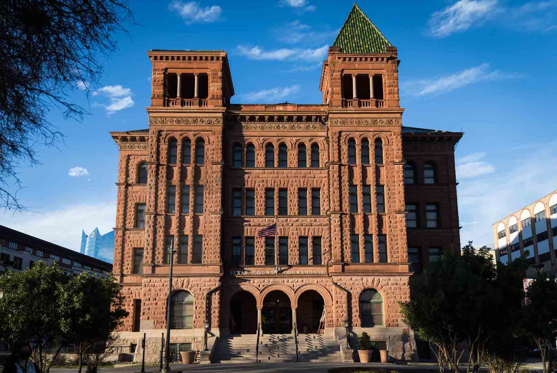 Courthouse wedding san antonio tx | Honestweddingadvice.com